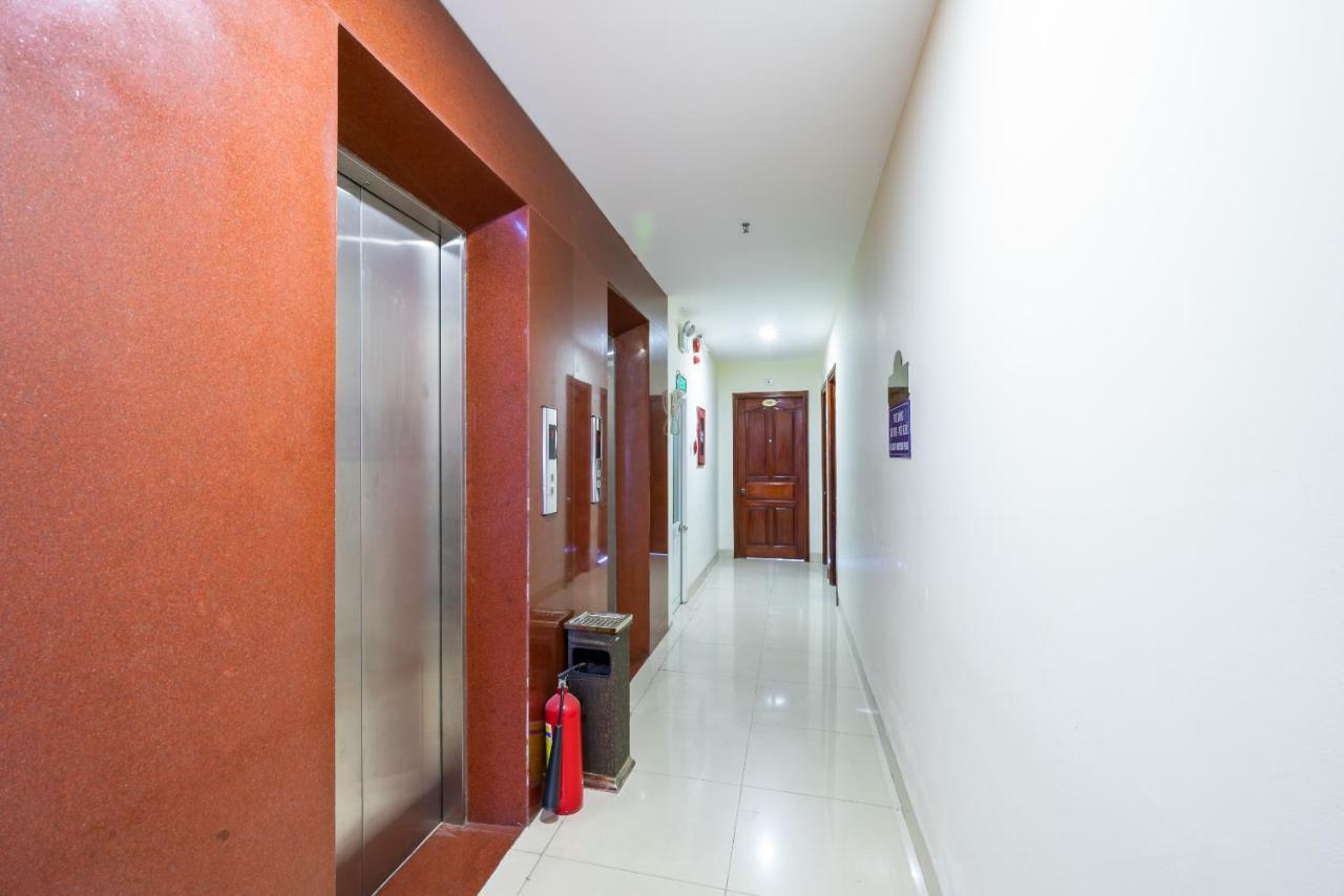 Oyo 375 Hoa Binh Hotel Da Nang Zewnętrze zdjęcie